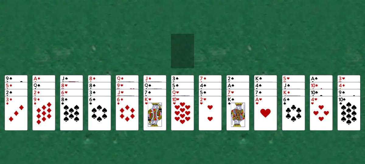 The opening deal of Four Leaf Clovers Solitaire, laid out on a green felt table.