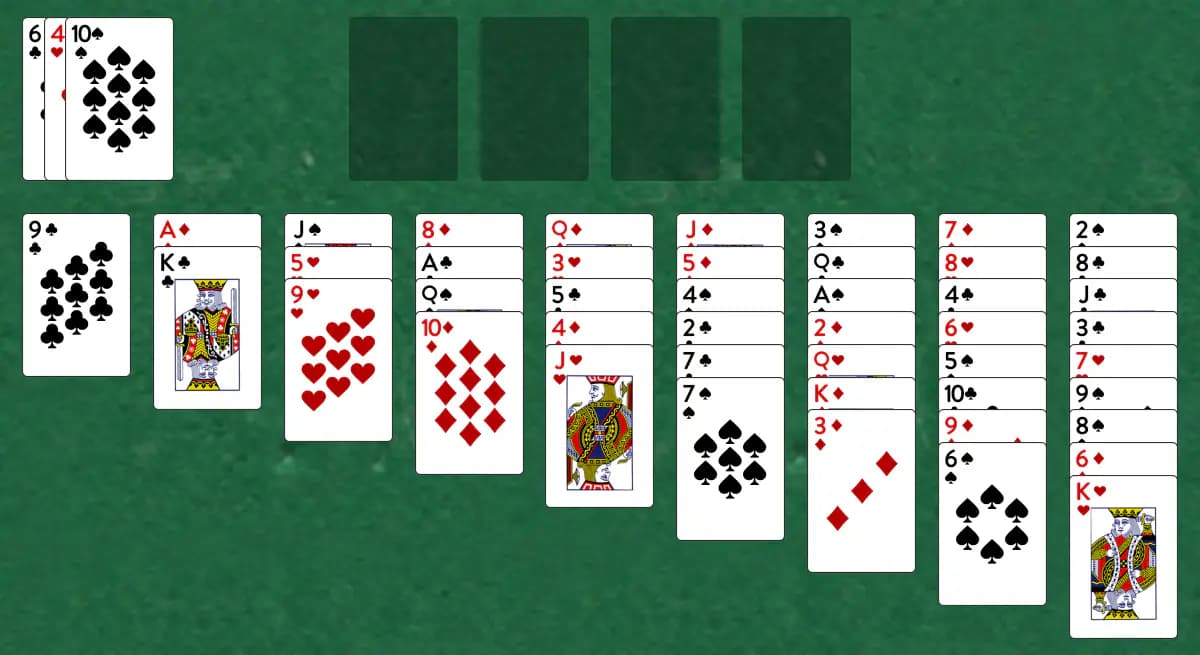 The opening deal of Queen Victoria Solitaire, laid out on a green felt table.
