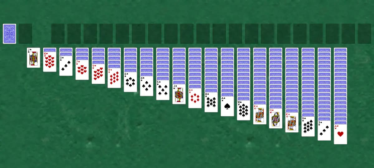 The opening deal of Quintuple Klondike Solitaire, laid out on a green felt table.