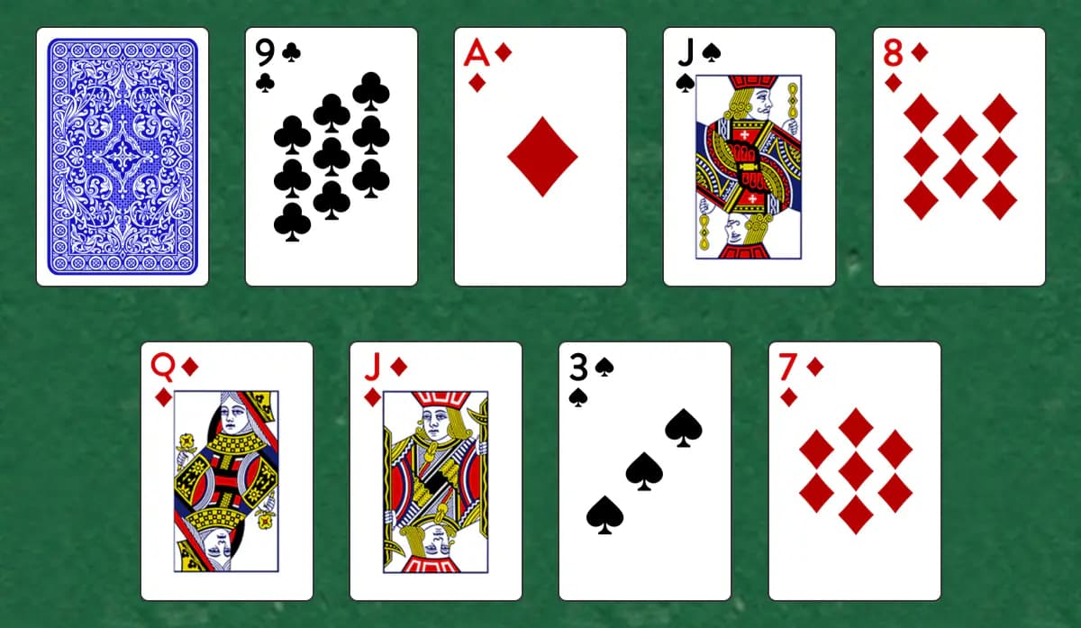 The opening deal of Ants Solitaire, laid out on a green felt table.